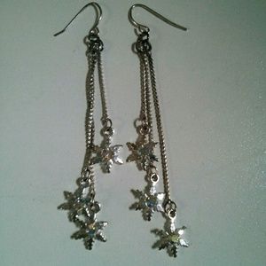 🗼Snow flake drop earrings