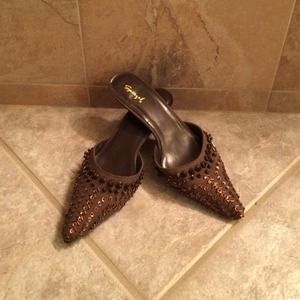 Beaded pointy toe mules!