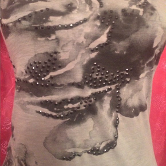 Express Tee - Picture 3 of 4