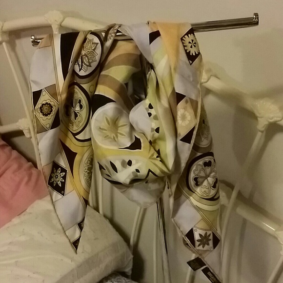 100%  silk  scarf