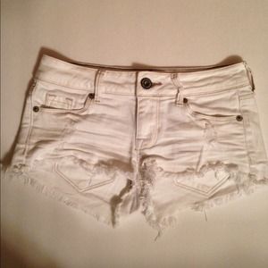 Pacsun- bullhead- white shorts