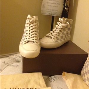 Louis Vuitton Capucine Damier High Top Sneaker