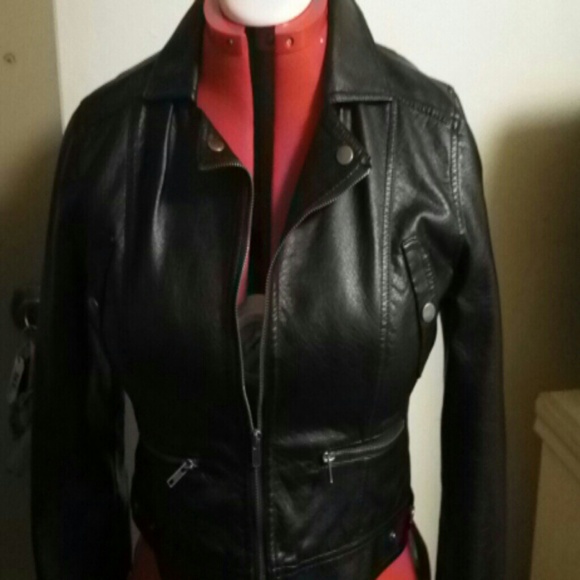 Jacket - Picture 2 of 3