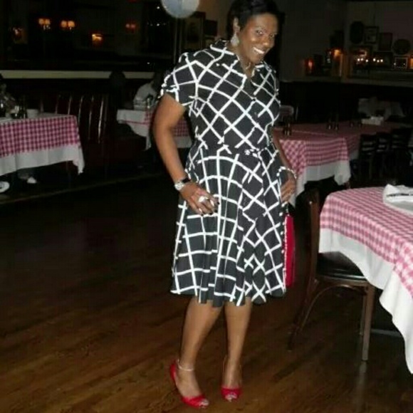 SOLD!!! INC black and white print shirt dress