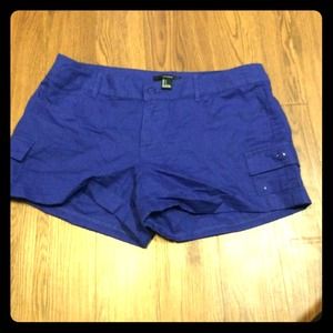 Dark blue shorts💙