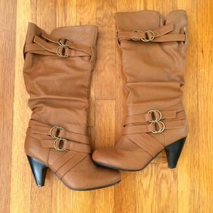 Cognac heeled boots