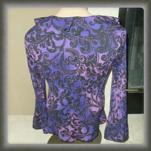 Blouse- - Picture 2 of 4