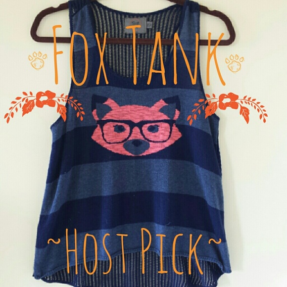 -HOST PICK- Fox Design Top w/ Mesh-Like Back