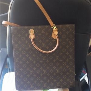 Louis Vuitton purse