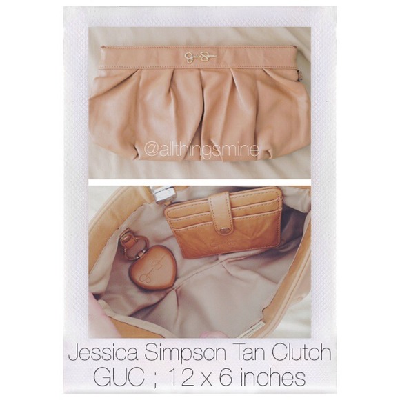 ❌ SOLD ❌ Jessica Simpson Tan Clutch