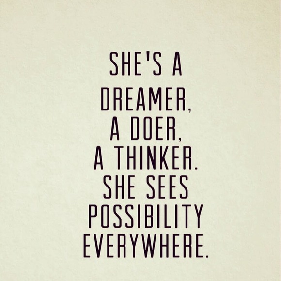 ☀️Hi I'm Samantha☀️ - Picture 2 of 6