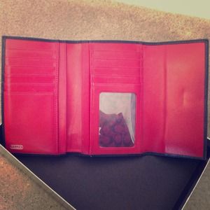 Black leather classic Coach wallet