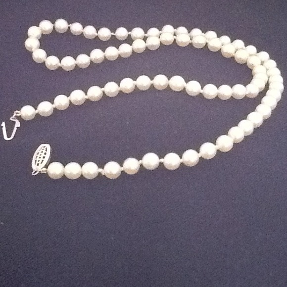 Cultured pearls with 10k clasp