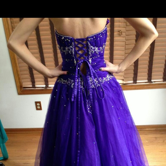 Prom dress