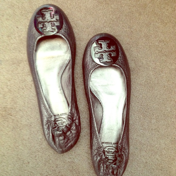Tory Burch Shoes - Barely worn Tory Burch pewter Reva flats!!