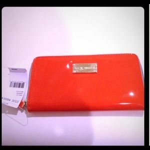 💃Steve Madden Red Wallet💃
