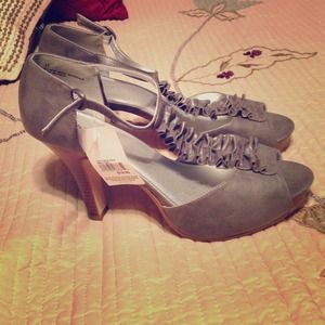 Grey/silver heels