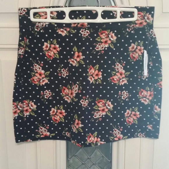 Cute Aeropostale Skirt