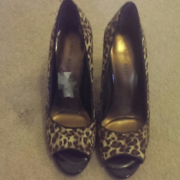Peep Toe shoes