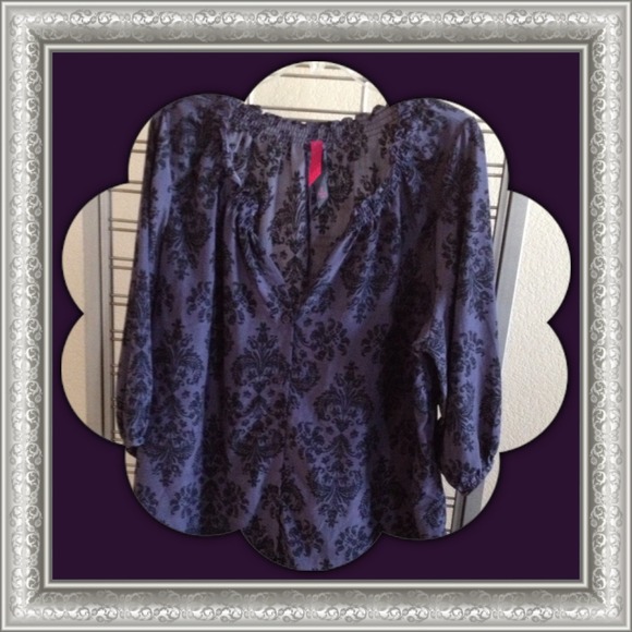 🔴SOLD🔴Dressy fleur dis lis 'ish print!!  NWOT