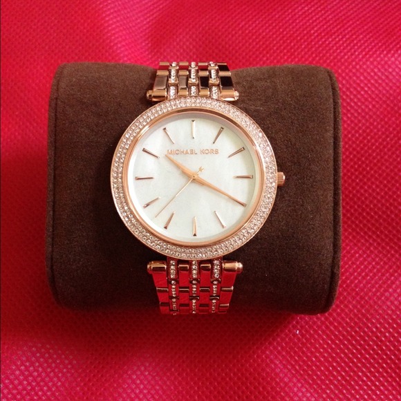 💰SOLD ON TF💰 Authentic Michael Kors Watch - Picture 2 of 4