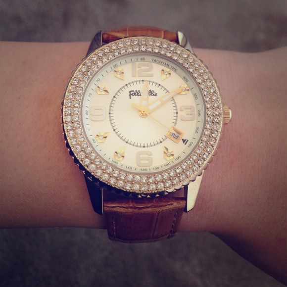 Folli Follie watch in brown