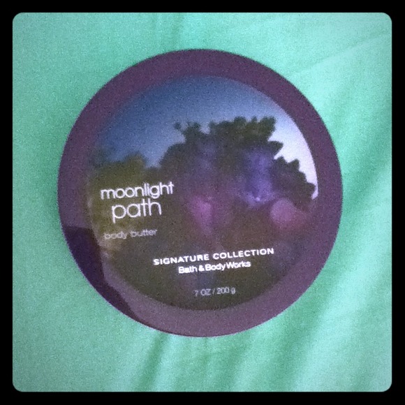 Bath & Body works moonlight path
