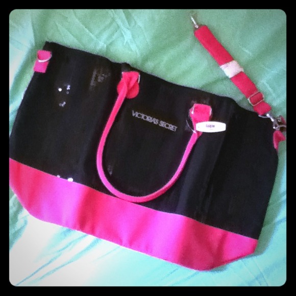 Victoria's Secret bag SOLD to Amber