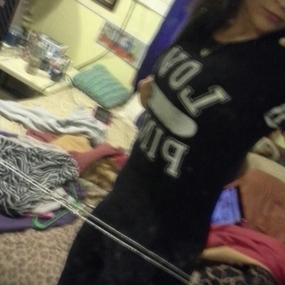 Pink tshirt - Picture 2 of 2