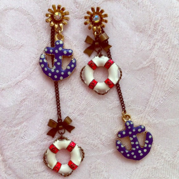🎀Betsey Johnson Earrings⚓️