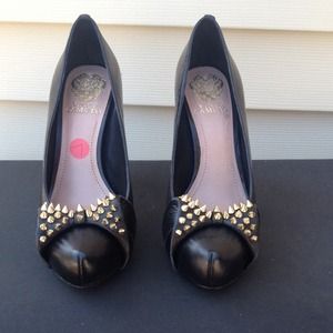 Vince Camuto Stud Bow Heels