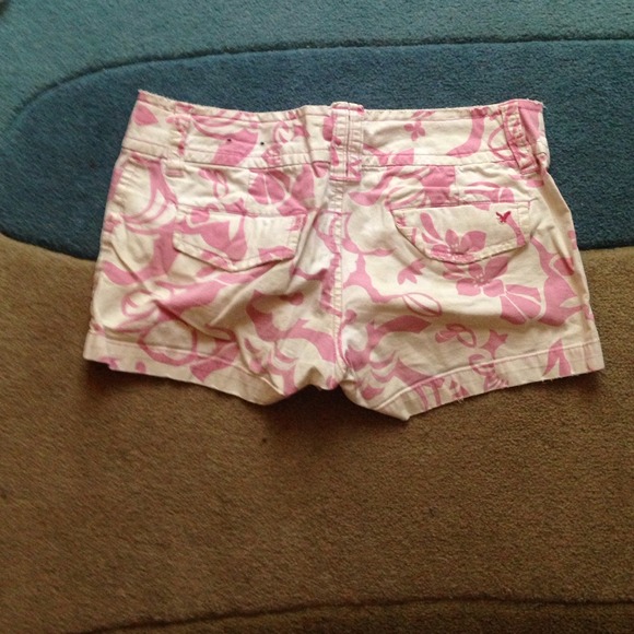 Shorts - Picture 2 of 2