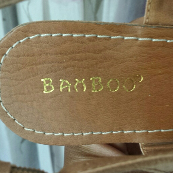 Tan Ruffle Sandals - Picture 4 of 4