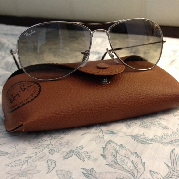 Hot RayBan aviator sunglasses🔥🔥