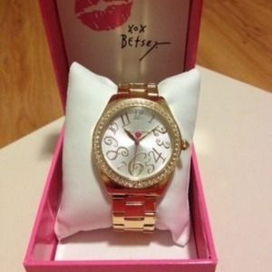 Betsey Johnson Boyfriend Gold tone Watch