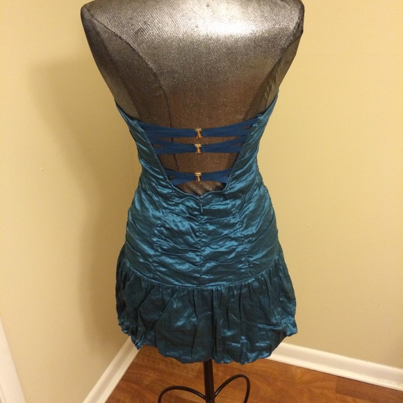 BCBG MaxAzria cocktail dress (open Back) - Picture 2 of 3