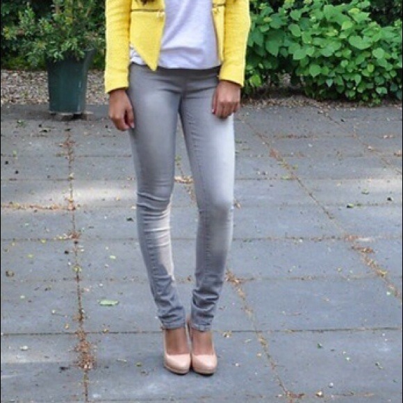 BCBGmaxazria gray skinny jeans