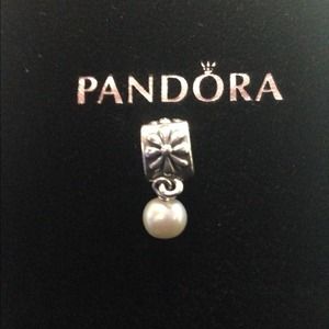 Pandora pearl dangle