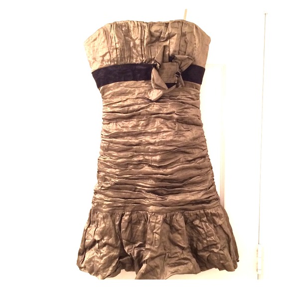 BCBG MaxAzria cocktail Dress (Strapless)