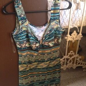 Gianni bini axtec print dress nwot large
