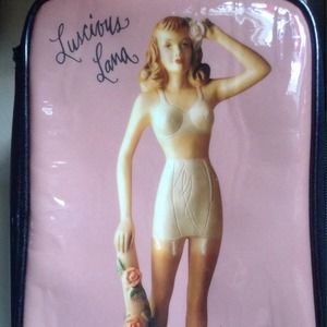 benefit Makeup - ๐RARE-LUSCIOUS LANA MAKEUP BAG๐๐New listing!๐ benefit Makeup - ๐RARE-LUSCIOUS LANA MAKEUP BAG๐๐New listing!๐