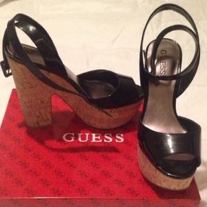 GUESS Black cork wedges