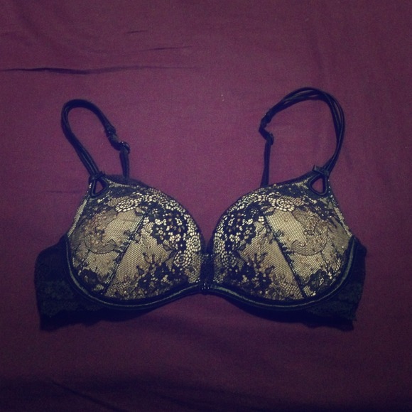 Victoria's Secret Sexy Little Things push up 32C