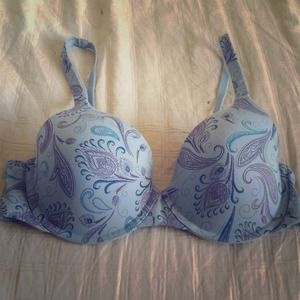Vanity fair cute pattern bra
