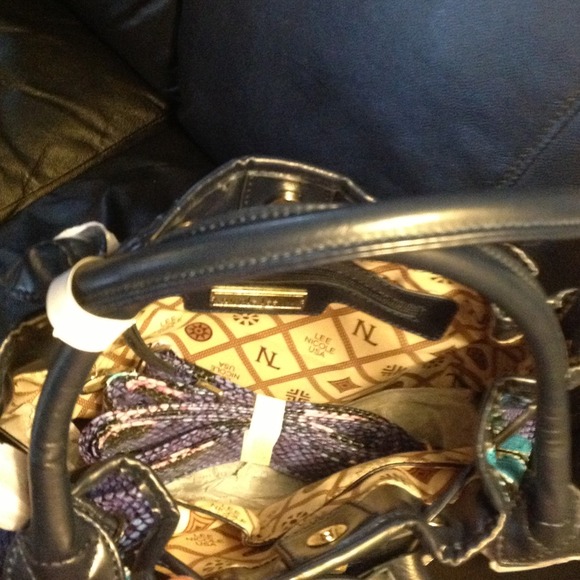SOLD/ SEE ⬇️⬇️⬇️ NWT. Nicole Lee Snake Bag - Picture 3 of 4