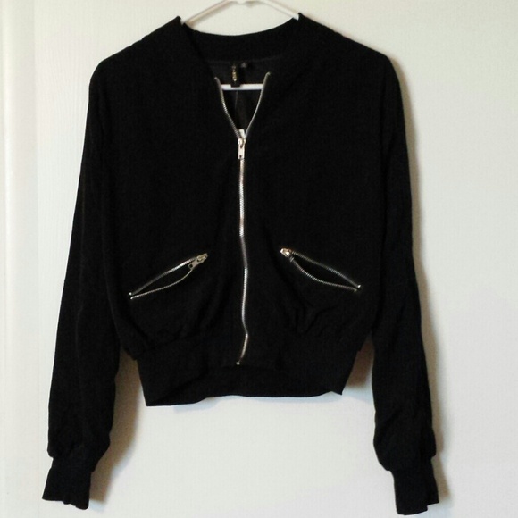 Black bomber jacket. Size m