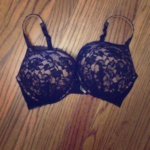 Vs miraculous plunge bra