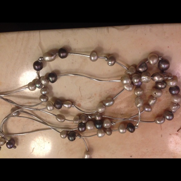 Neackless - Picture 1 of 1