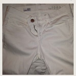 Gap white skinny jeans