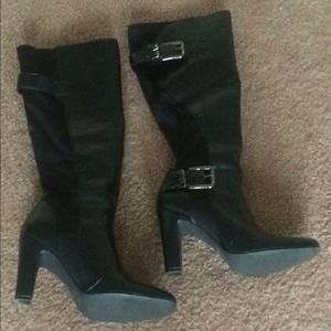 Jessica Simpson boots